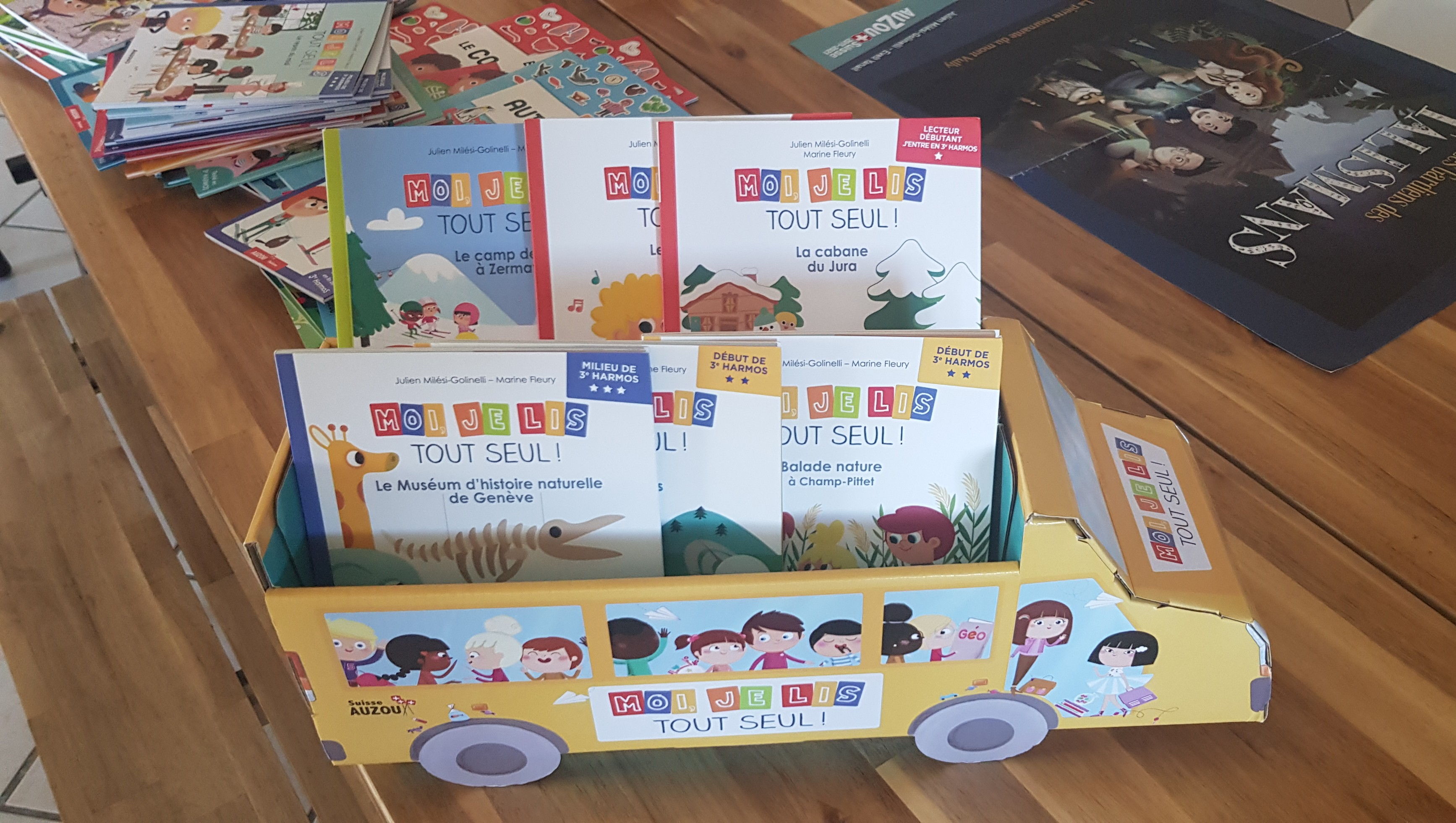 Bus livres je lis tout seul