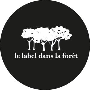 le label dans la forêt