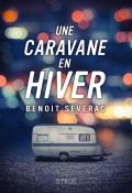 une caravane en hiver